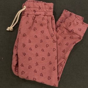 Childhood clothing 5T joggers pants NWOT